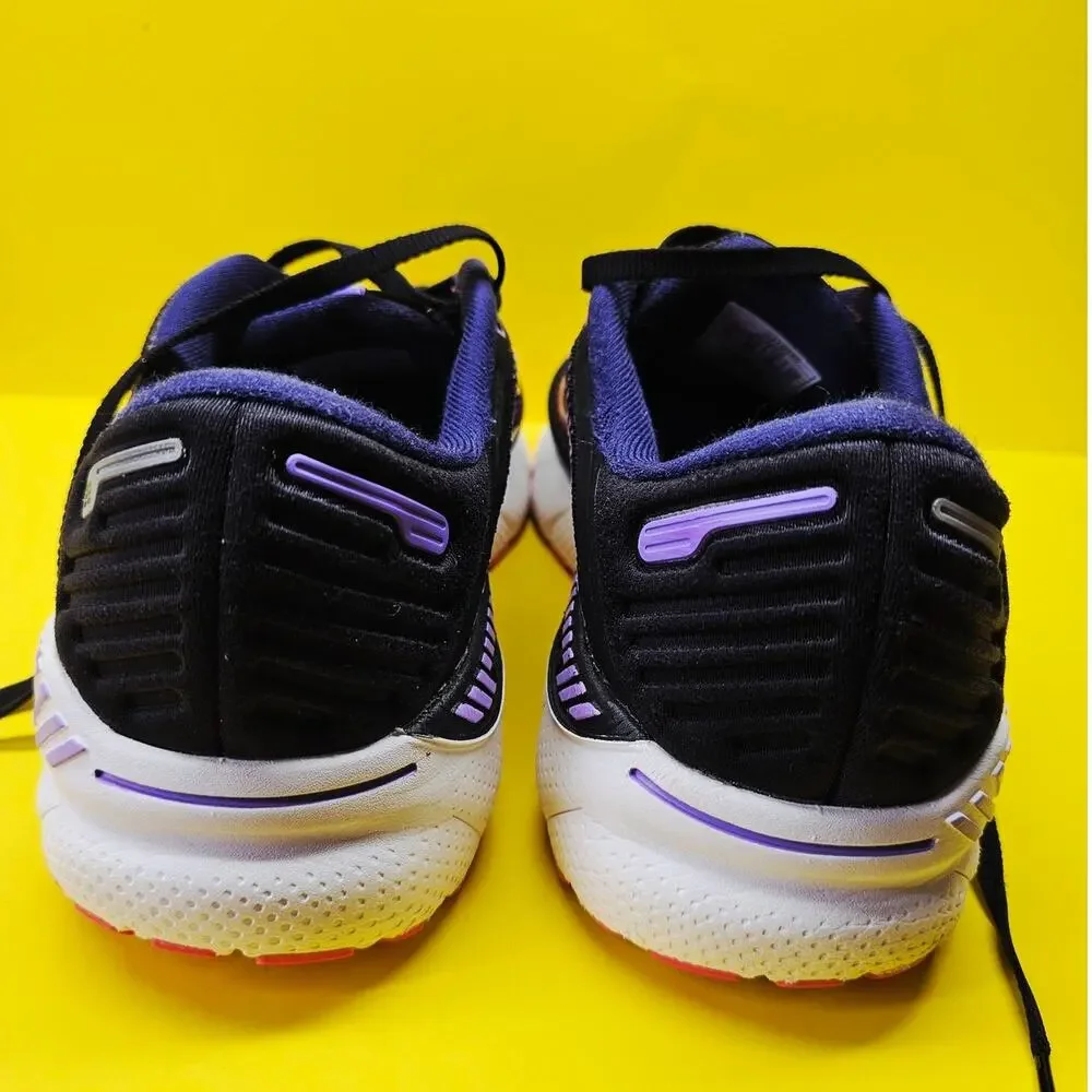 Brooks Women 10 Comfy footwear